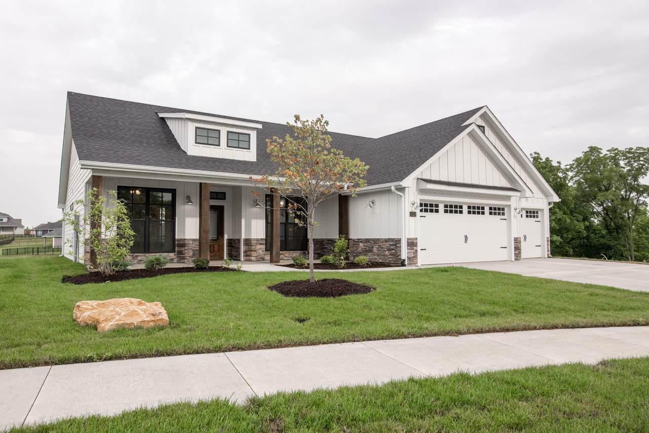 601 Corsair Ct - Photo 1