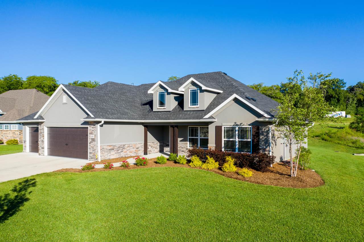 1503 Morning Dove Dr - Photo 1
