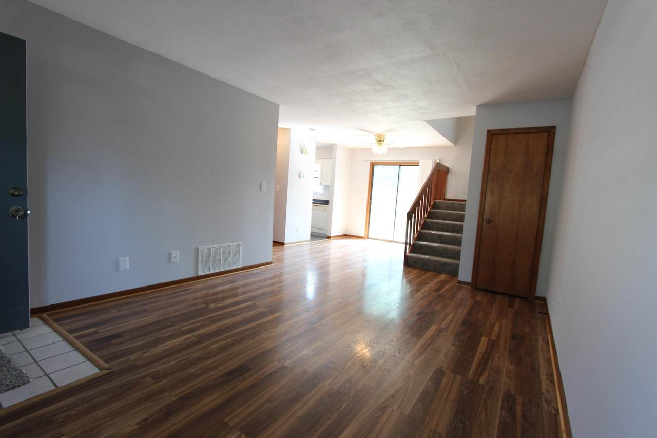 2801 Broadway - Photo 1