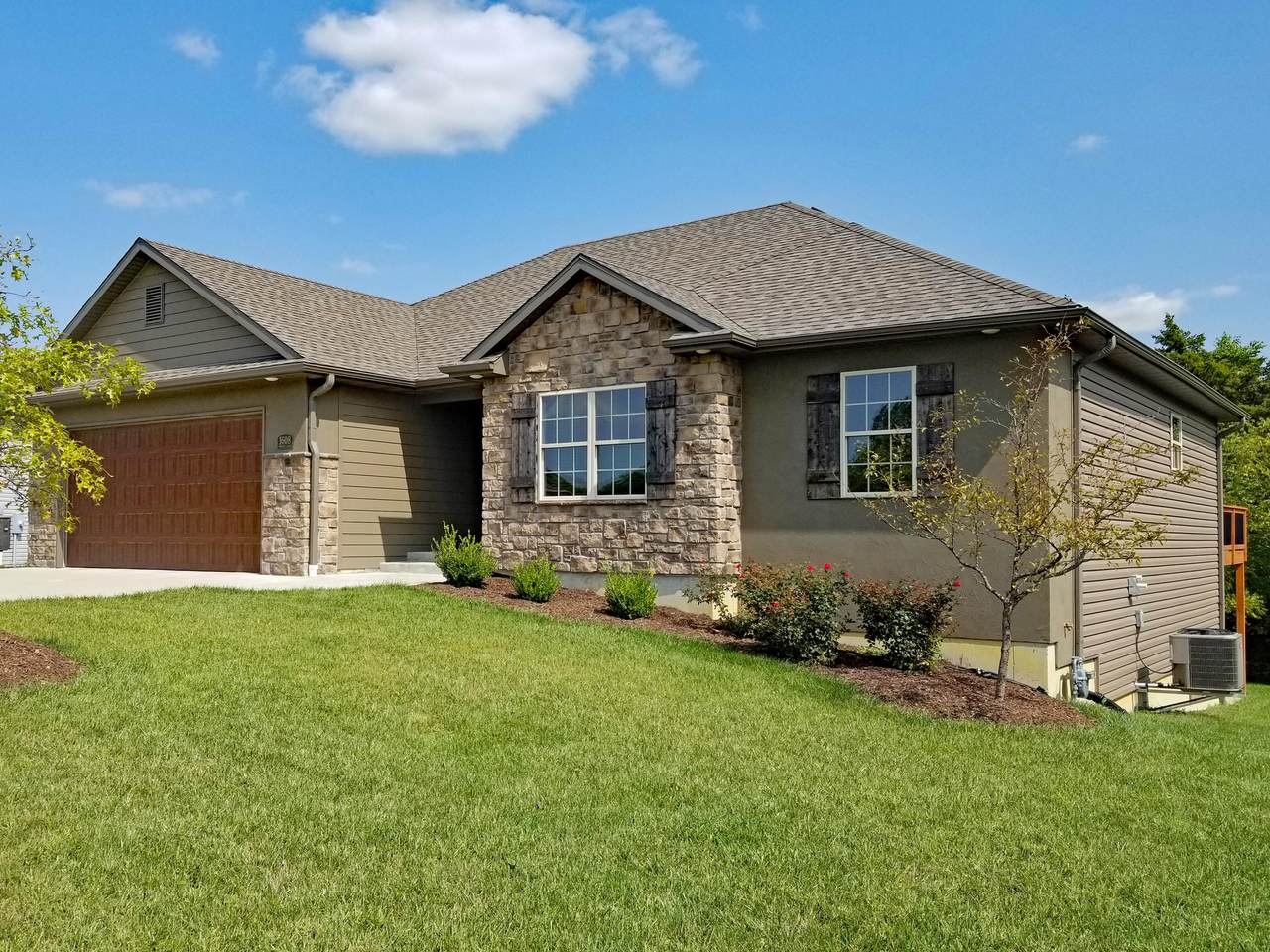 1608 Andretti Cir - Photo 1