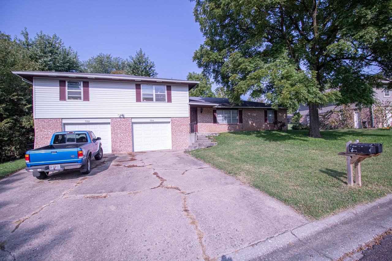 724 Pear Tree Cir - Photo 1