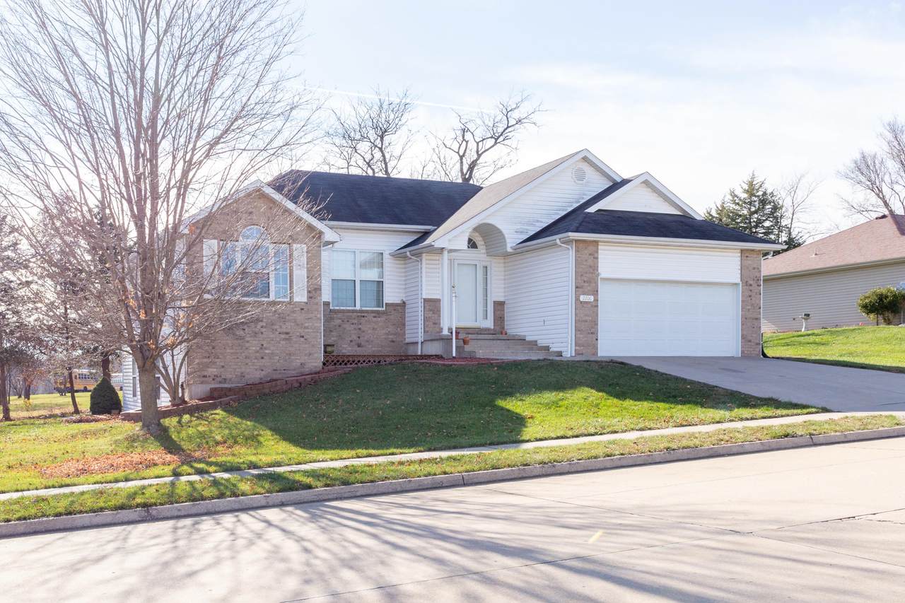 2206 Millay Dr - Photo 1