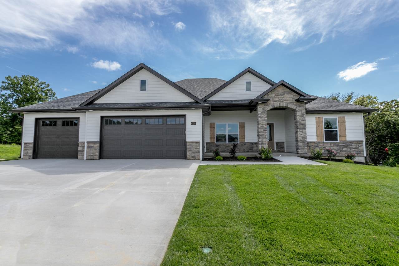 609 Sahalee Ct - Photo 1