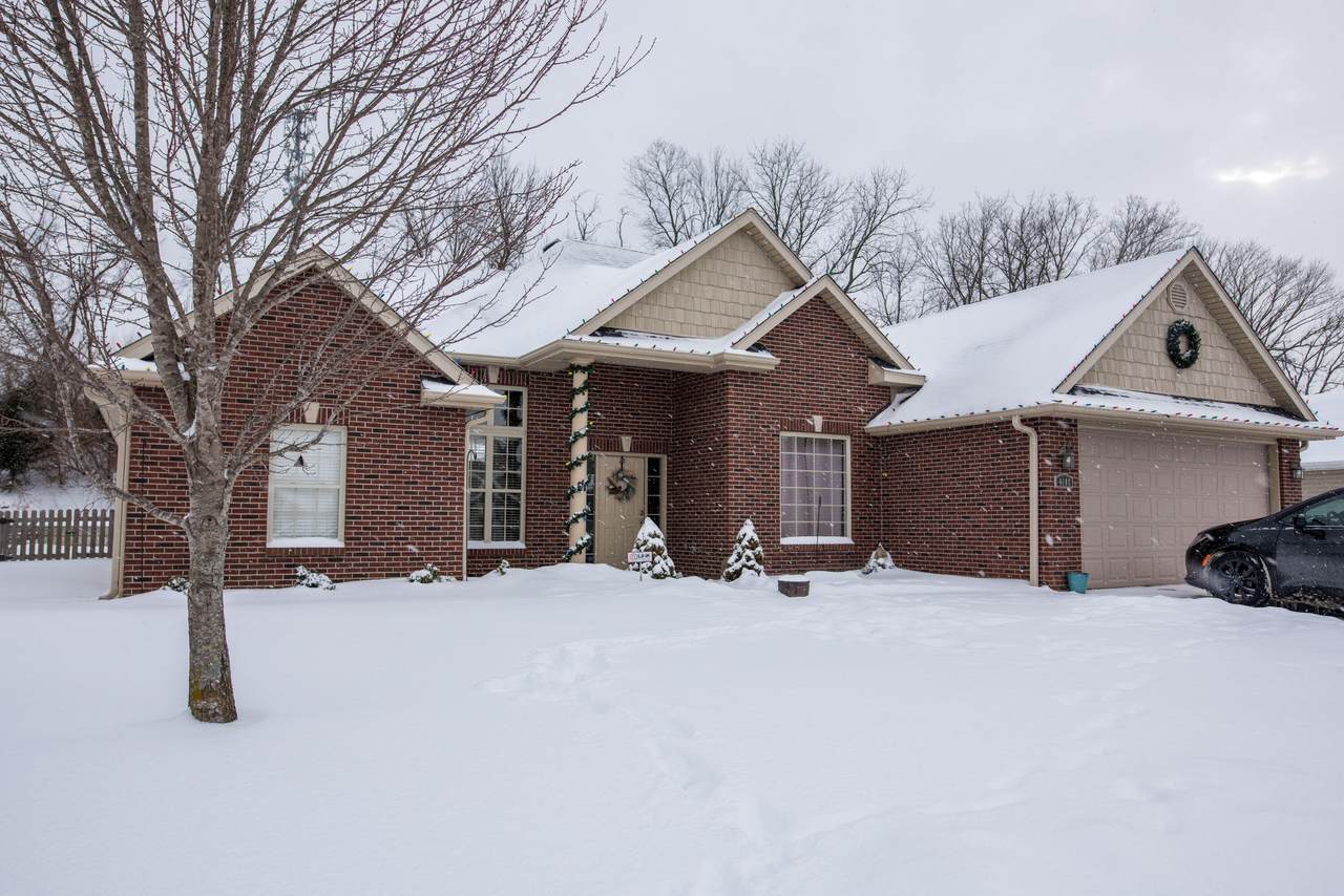 4102 Eagle View Ct - Photo 1