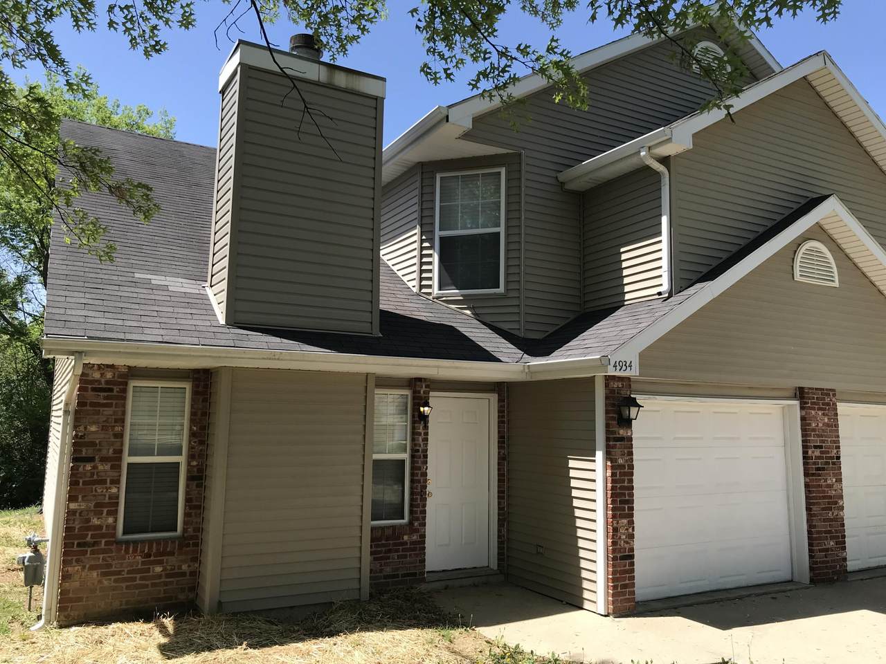 4934 Millbrook Dr - Photo 1