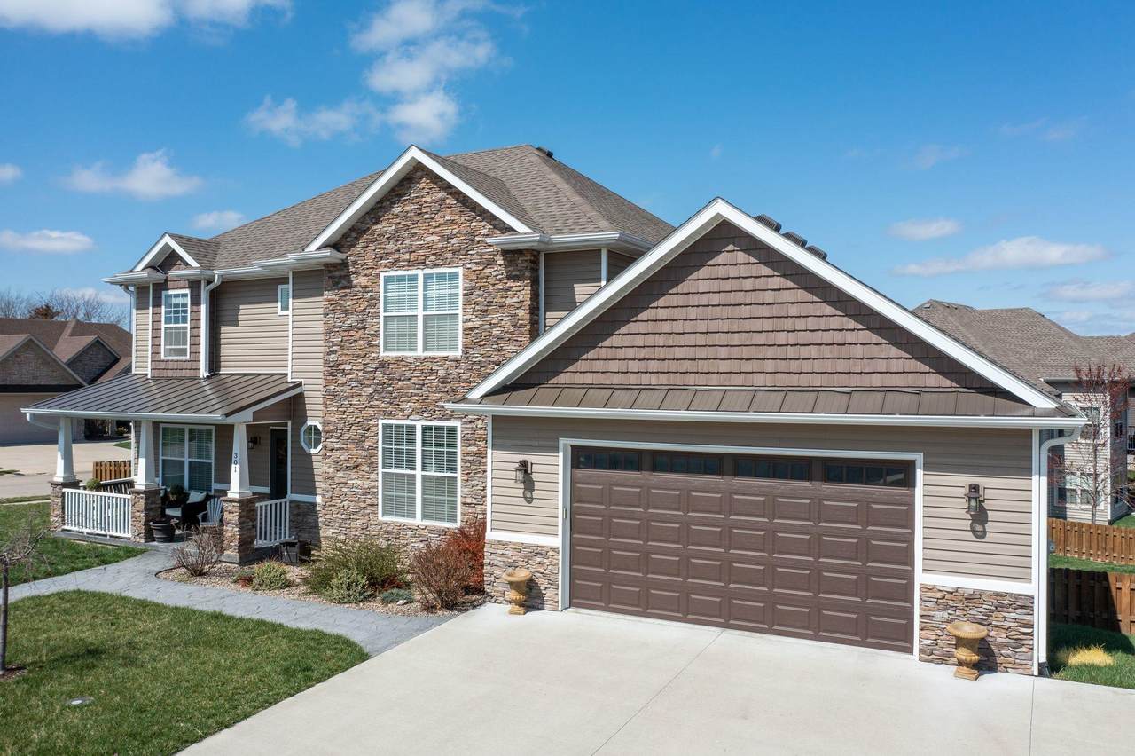 301 Eagle Lake Dr - Photo 1