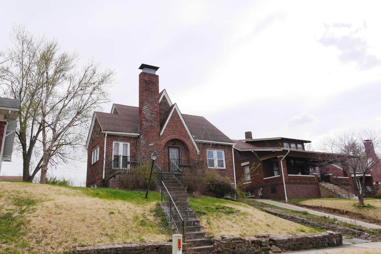 926 Reed St - Photo 1