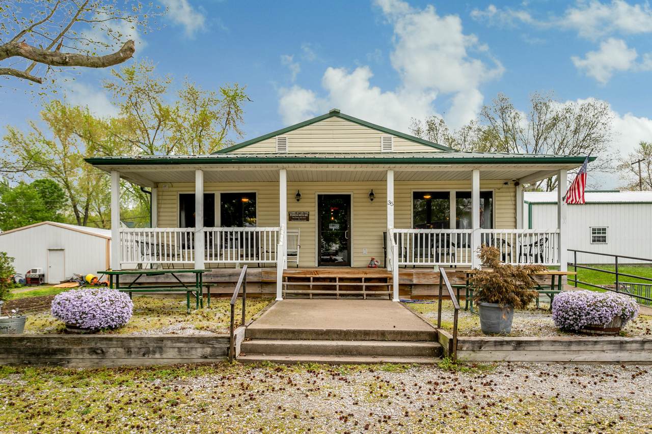 35 Main St - Photo 1