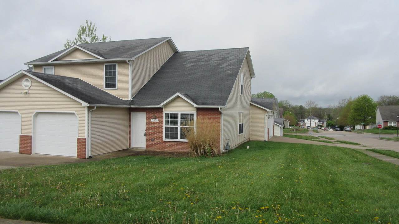 5001 Betty Jean Way - Photo 1