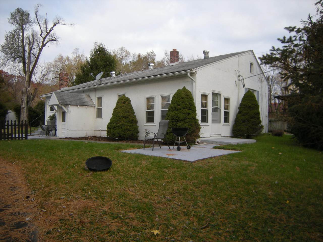 98 Moniteau St - Photo 1