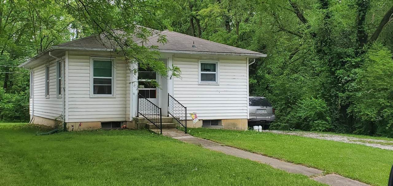 726 Yale St - Photo 1