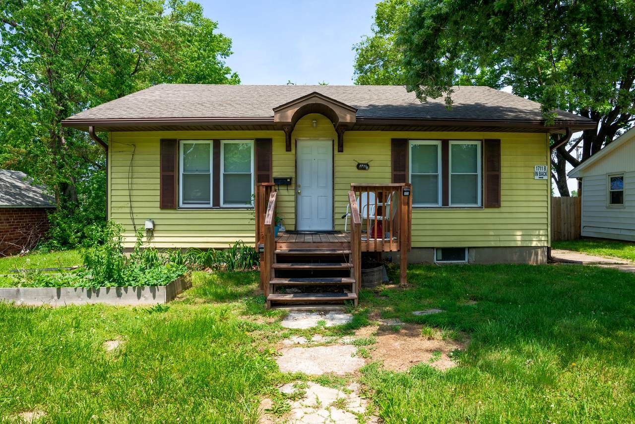 1711 Monroe St - Photo 1