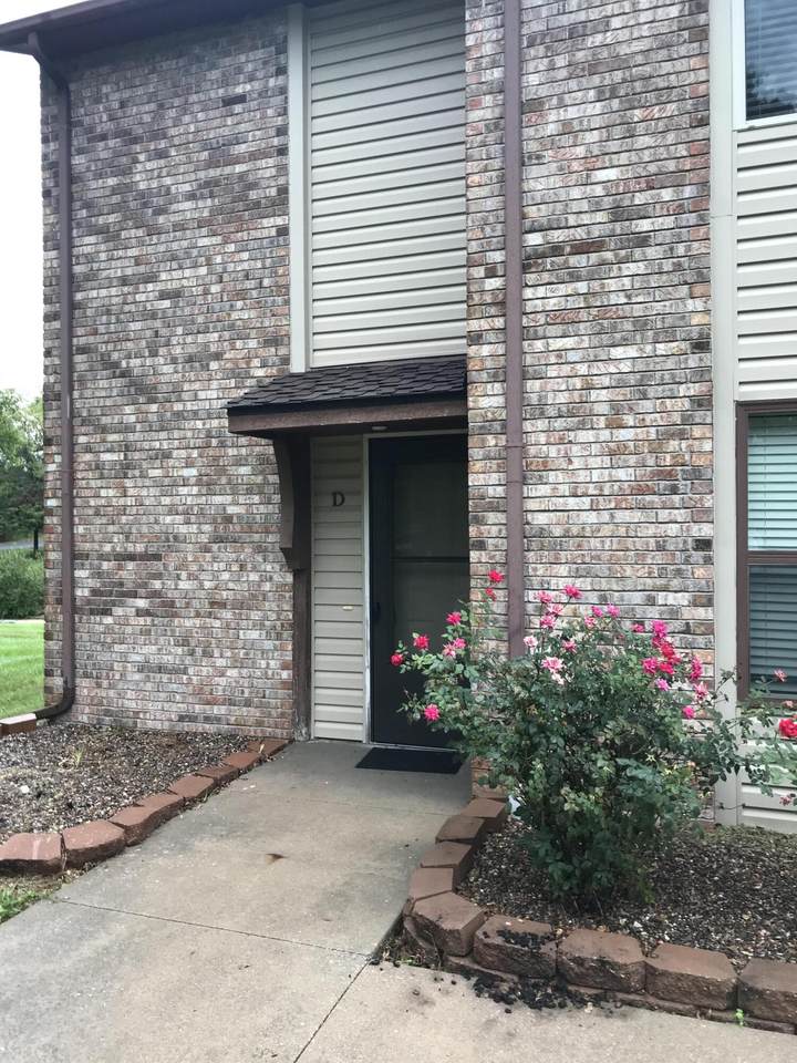 2032 Waterfront Dr - Photo 1