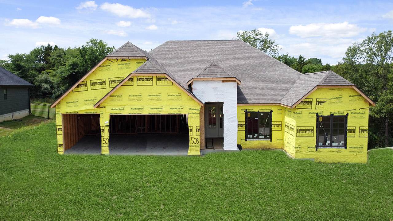 3312 Wentworth Dr - Photo 1