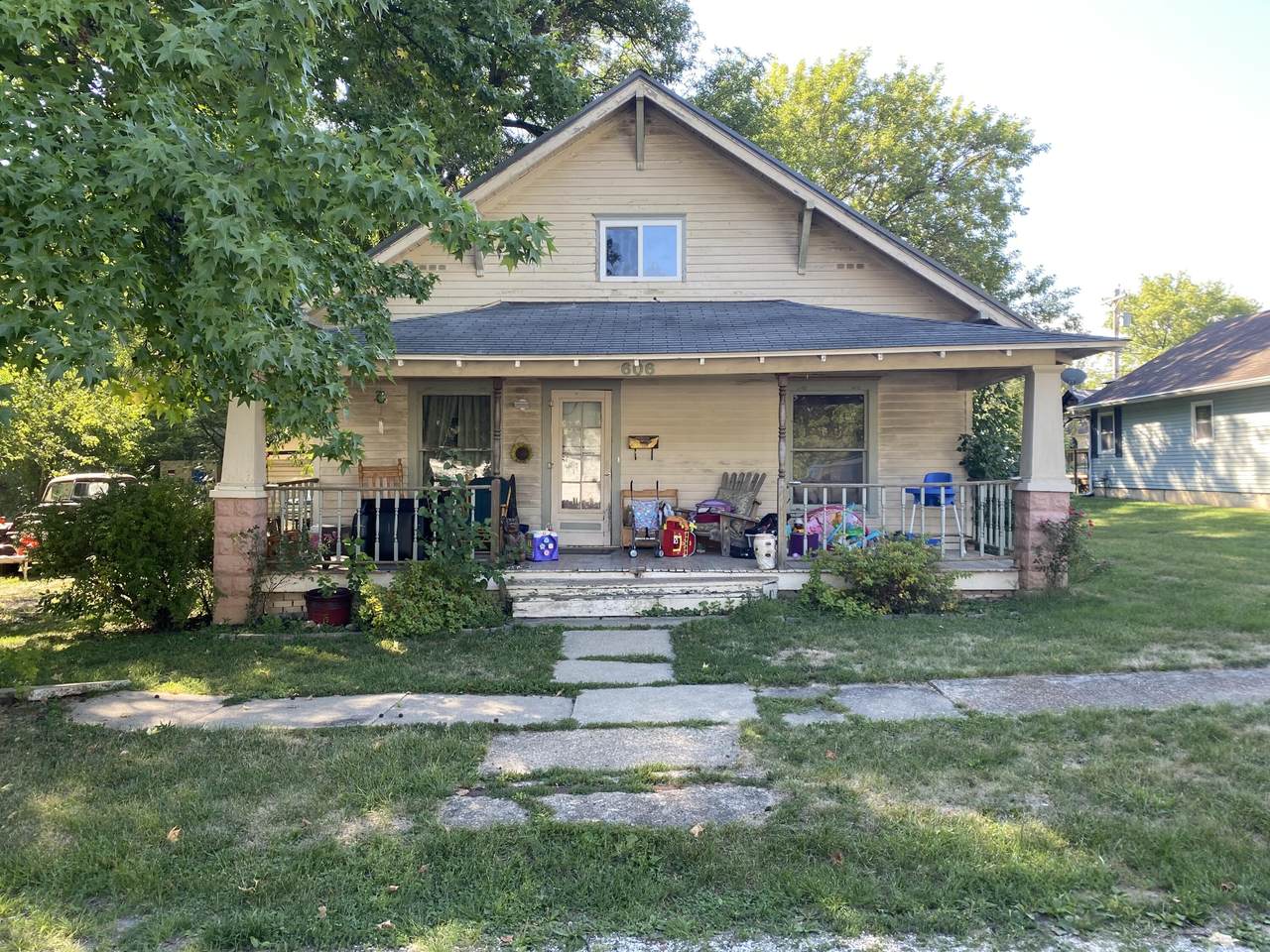 606 Page St - Photo 1