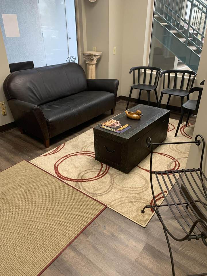 204 Peachway - Photo 1