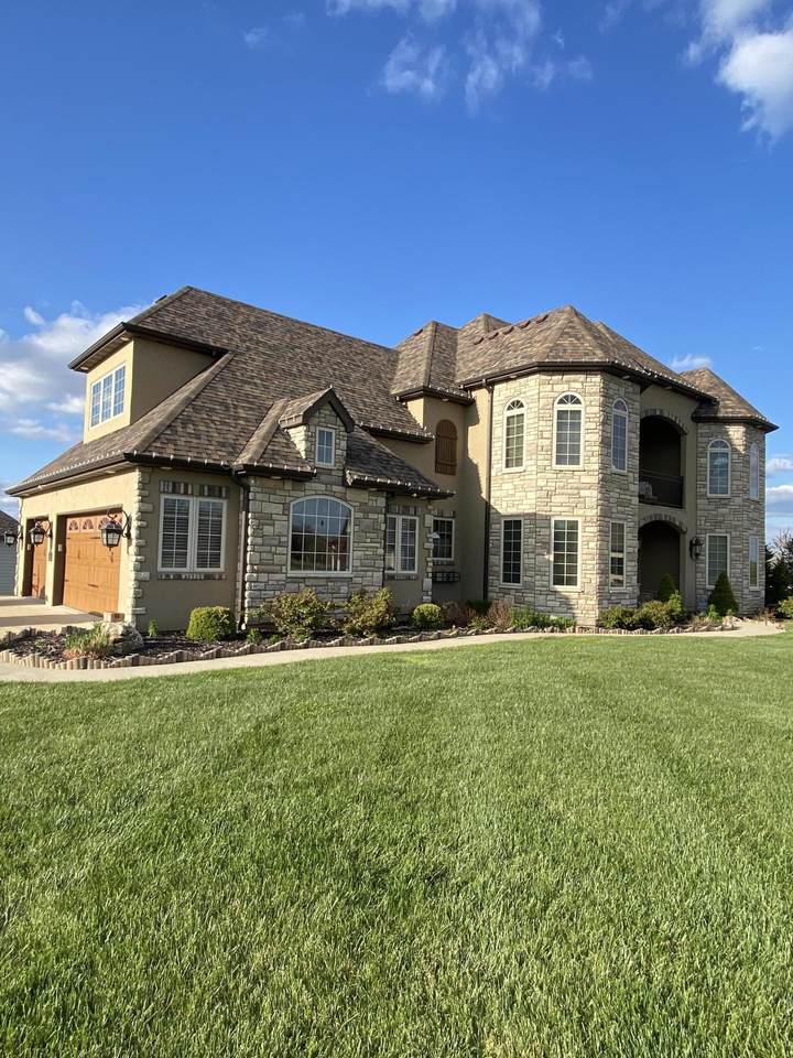 3207 Rivington Dr - Photo 1