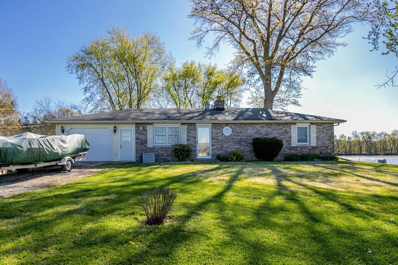 10532 Marina Rd - Photo 1