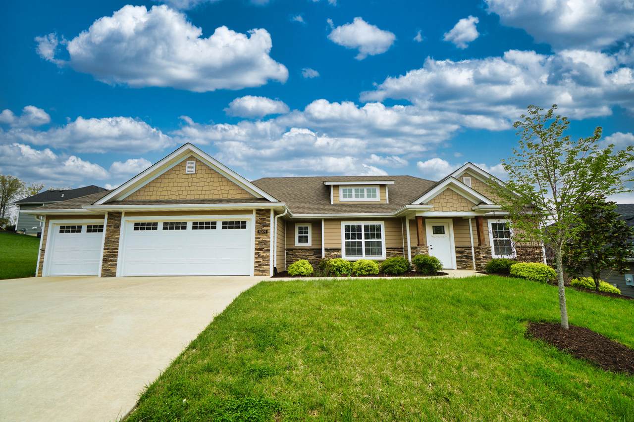 5009 Forsythia Falls Lp - Photo 1