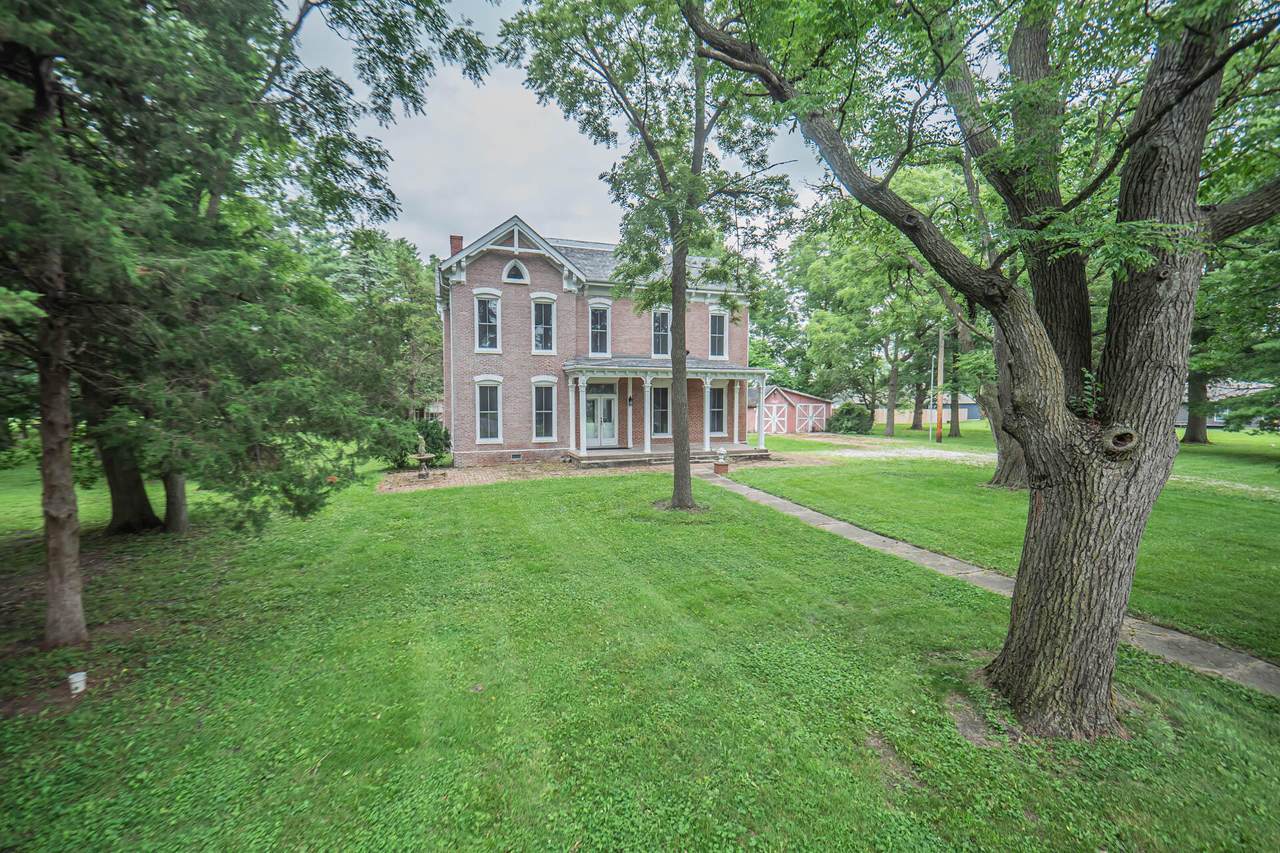 101 Proctor St - Photo 1