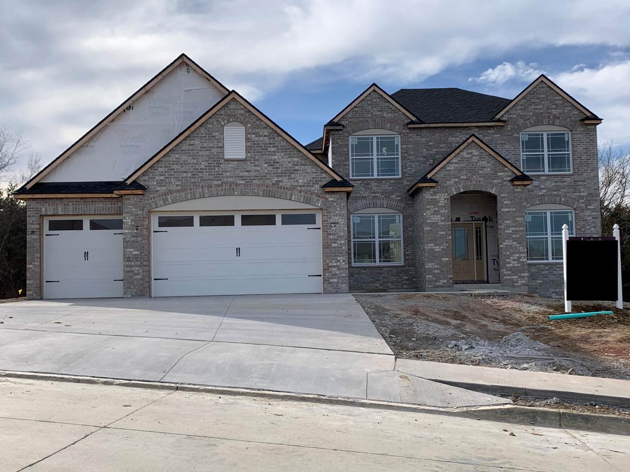 3316 Wentworth Dr - Photo 1