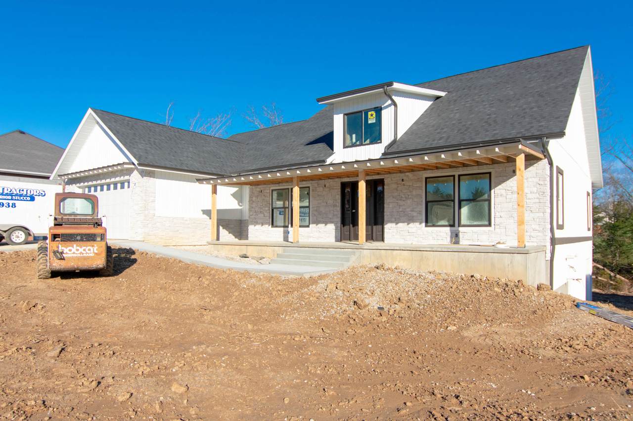 8 Lindenwood Pl - Photo 1