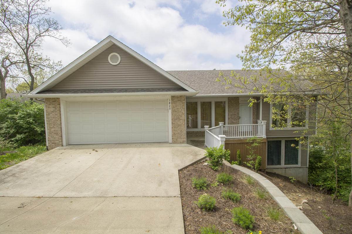 1420 Bradford Dr - Photo 1