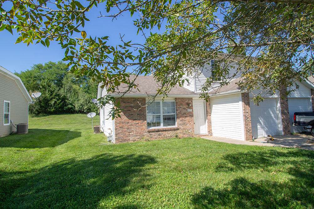 637 Country Squire Ct - Photo 1