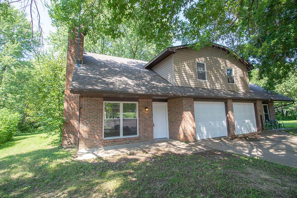 1343 Roseta Ave - Photo 1