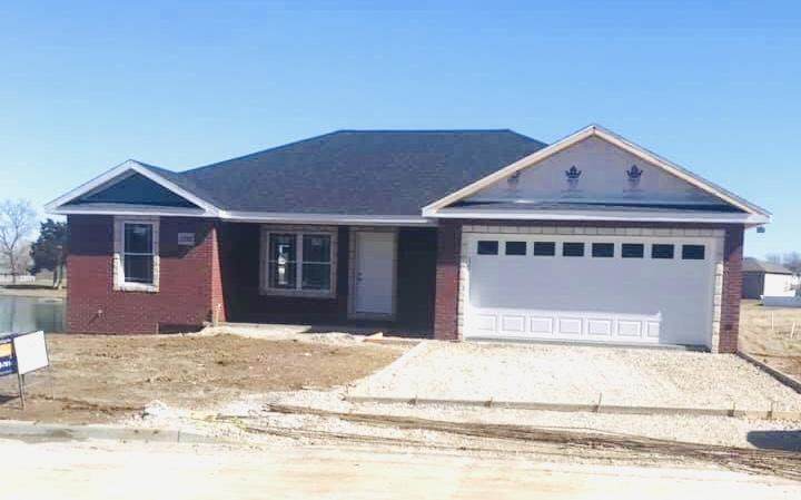 1382 Southwinds Dr - Photo 1