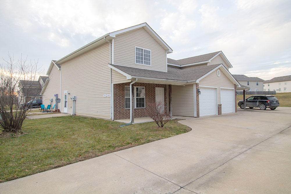 1423 Bodie Dr - Photo 1
