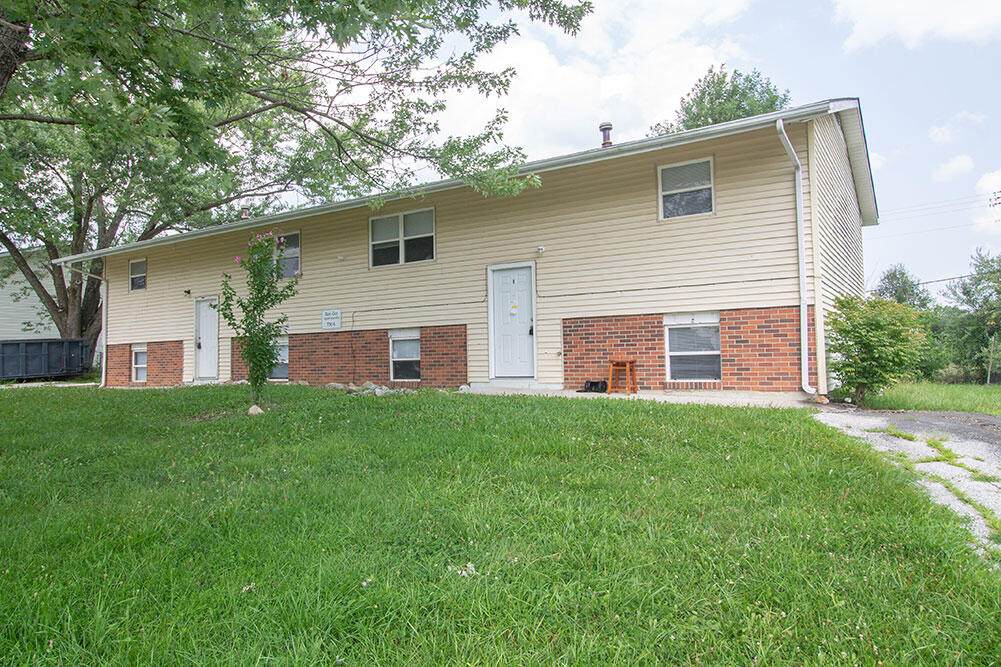 7304 Moberly Dr - Photo 1