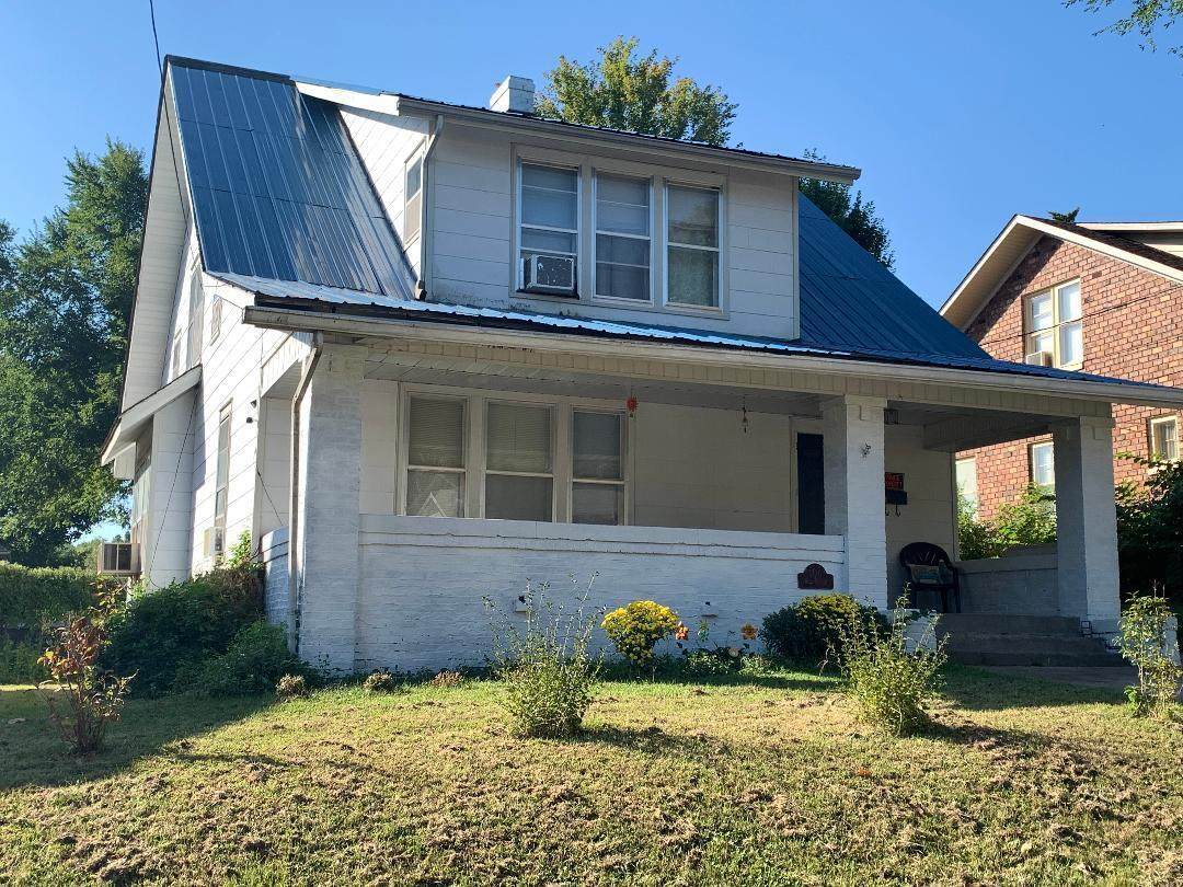 106 Walnut St - Photo 1