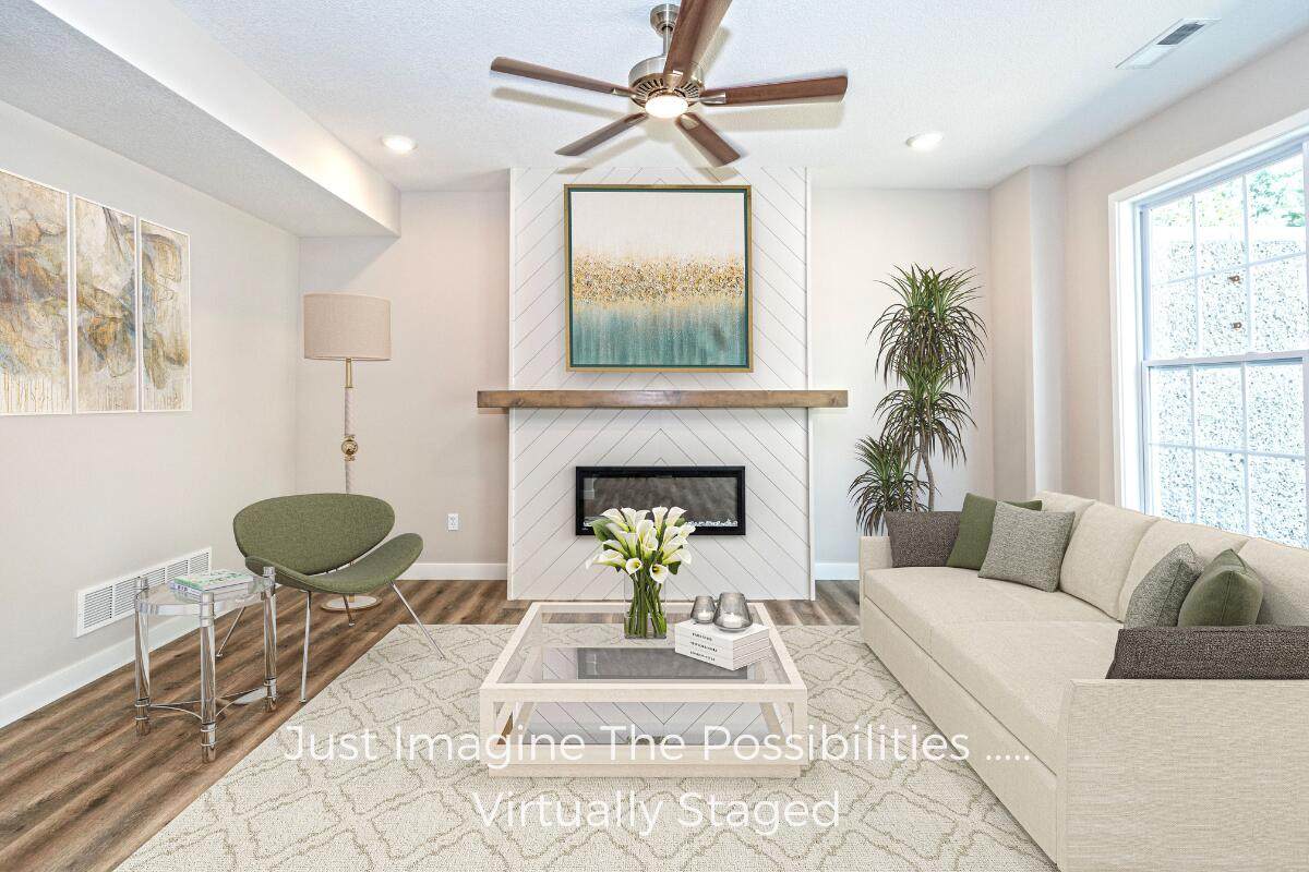 4000 Worley - Photo 1