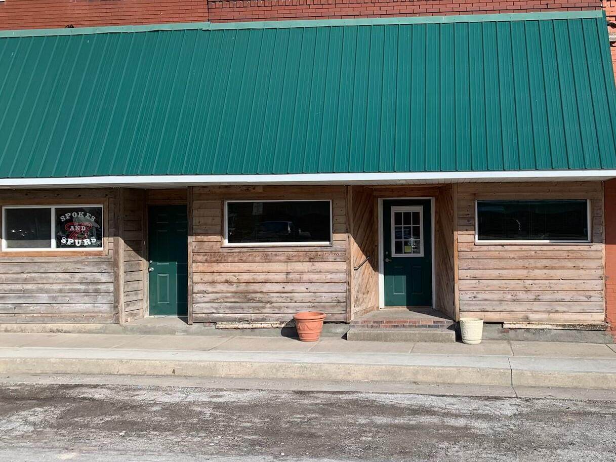 104 Main St - Photo 1
