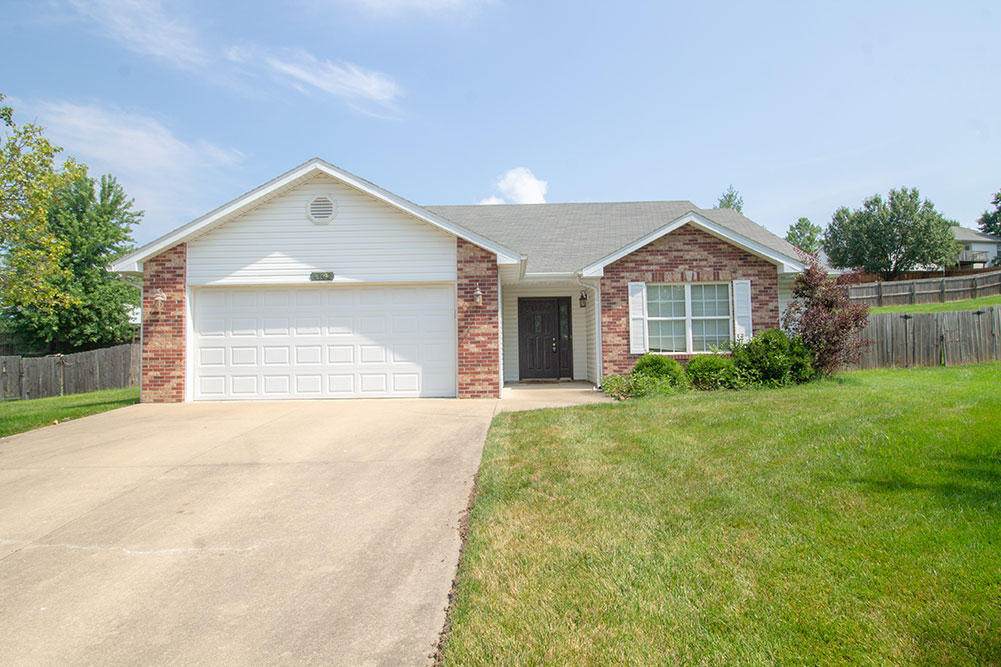 4102 Valley Wood Ct - Photo 1