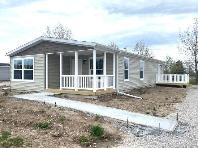 28 Benton Dr - Photo 1