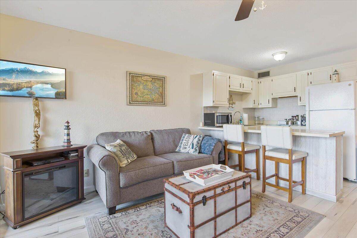6620 Weston Pt - Photo 1
