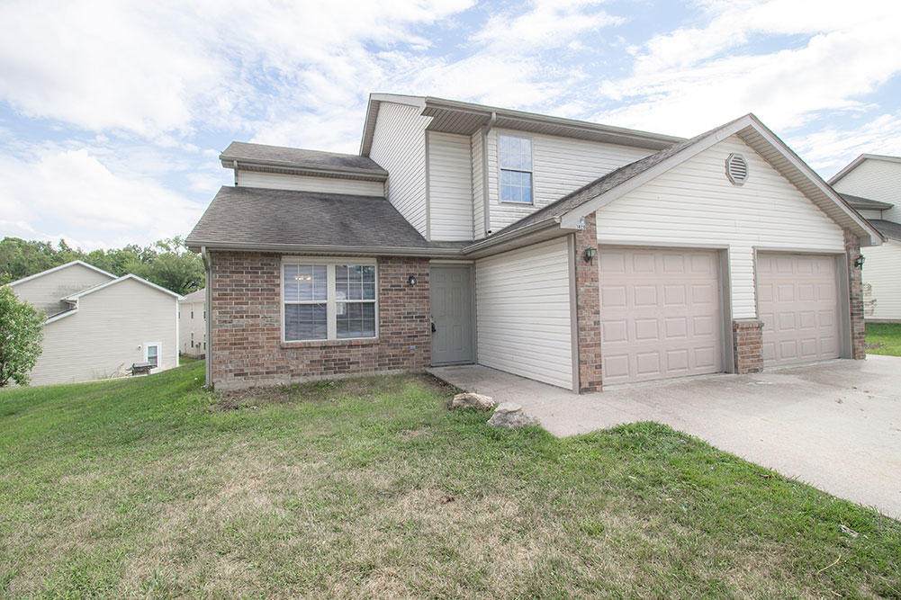 1426 Greensboro Dr - Photo 1