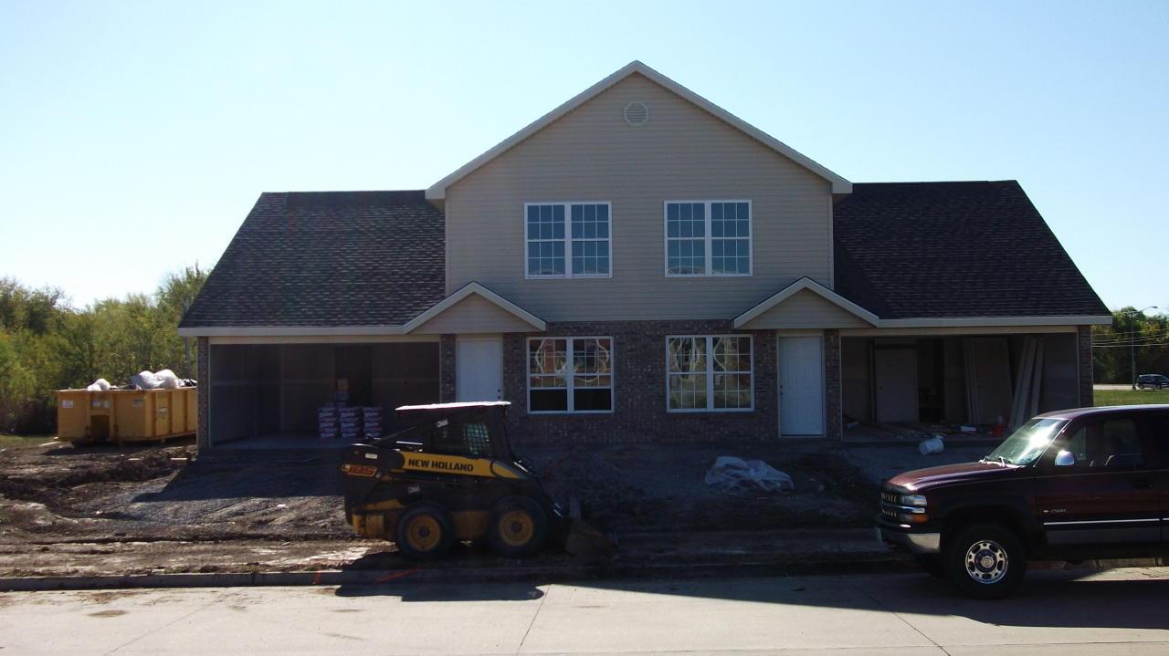 1251-1253 Remington Dr - Photo 1
