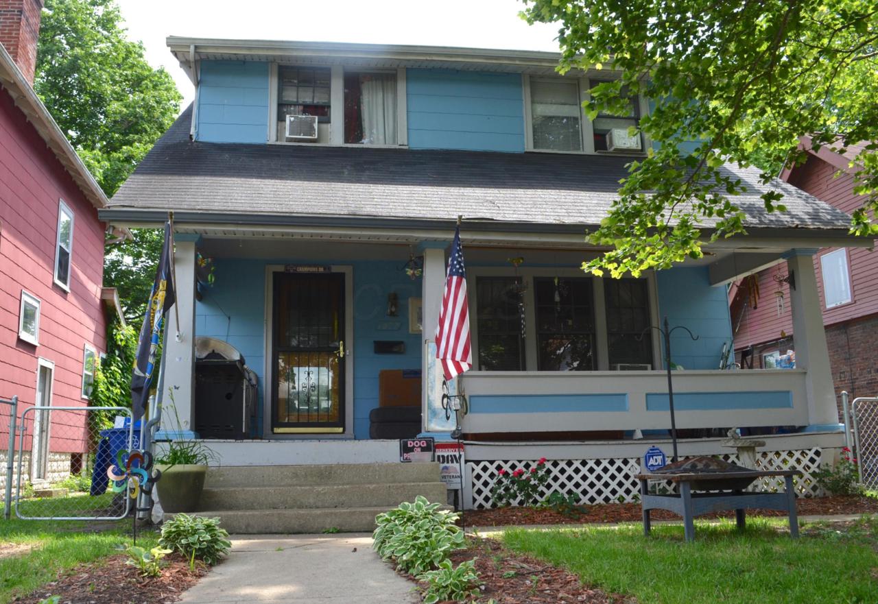 1072 Miller Avenue - Photo 1