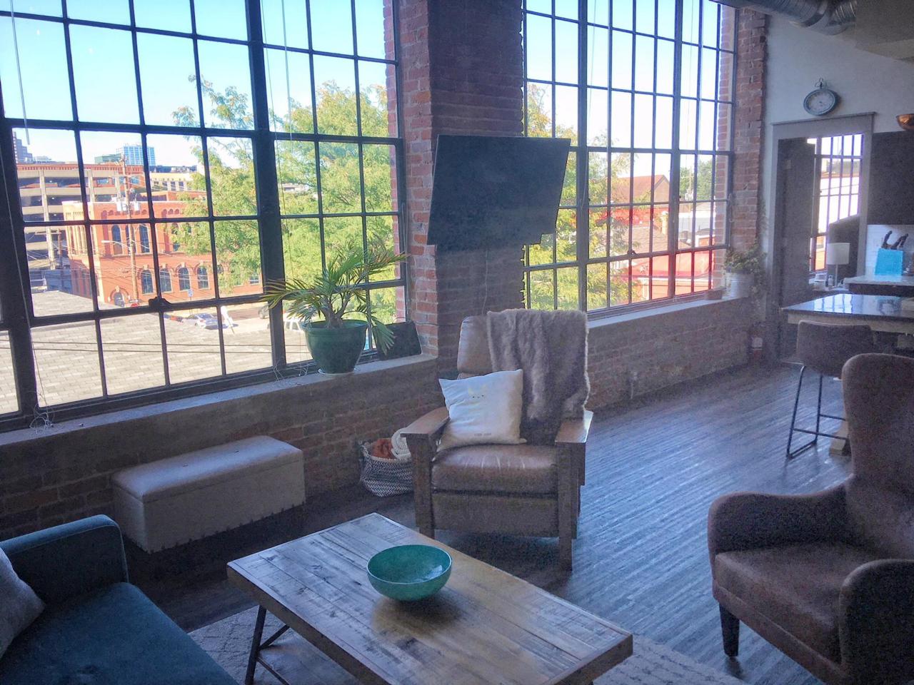 570 Front Street - Photo 1