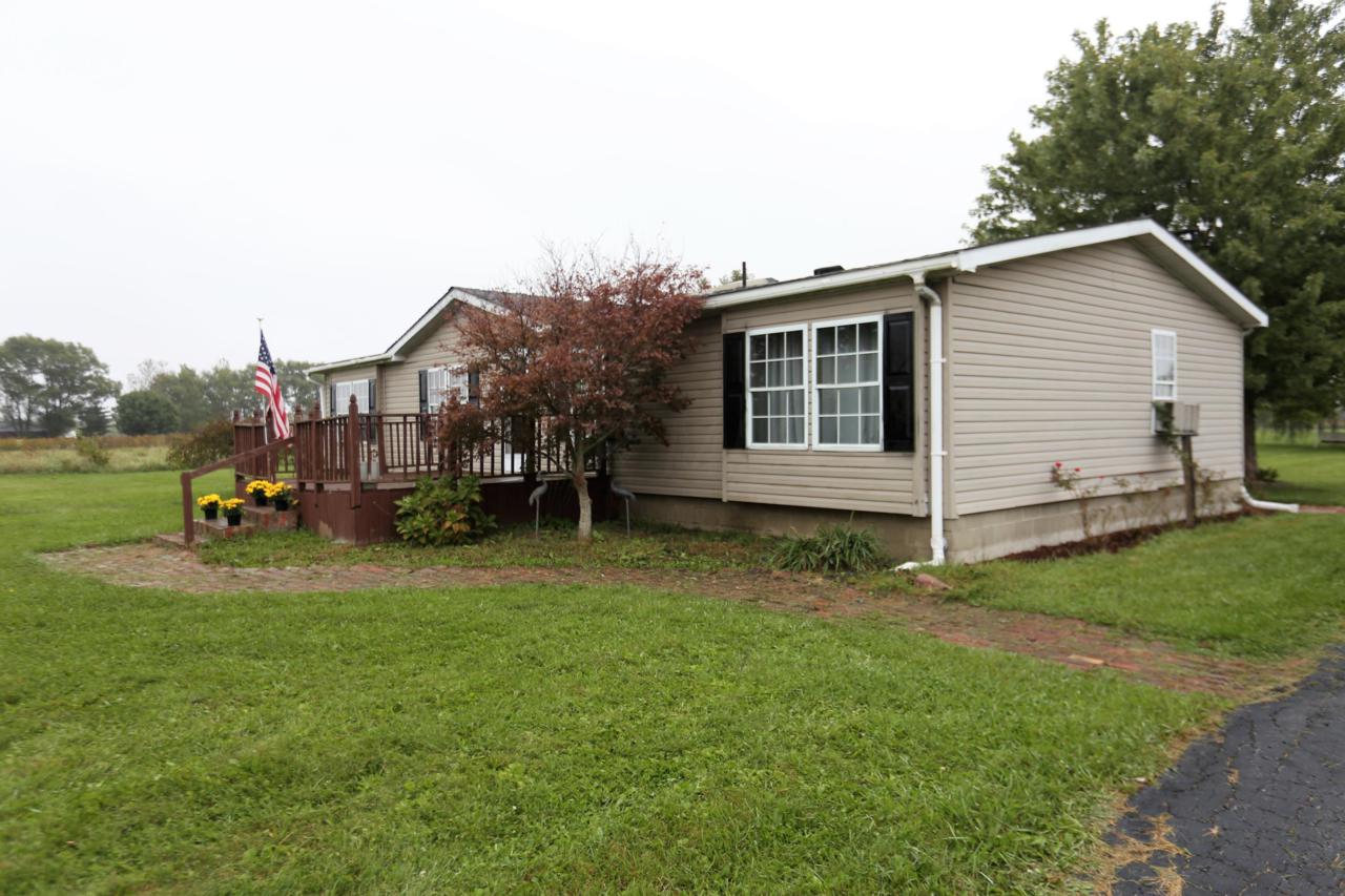 11412 Kellough Road - Photo 1