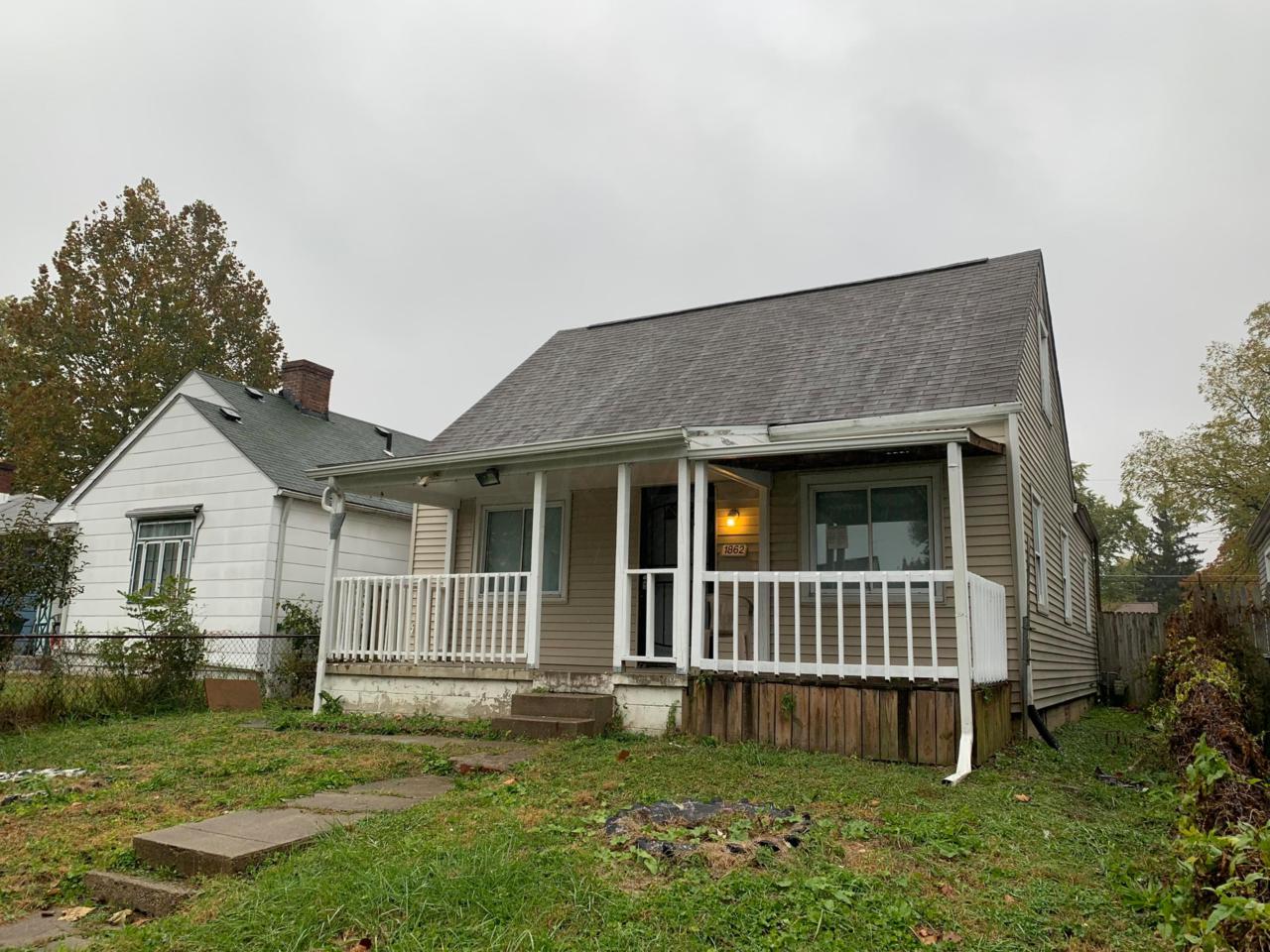 1862 Robert Street - Photo 1