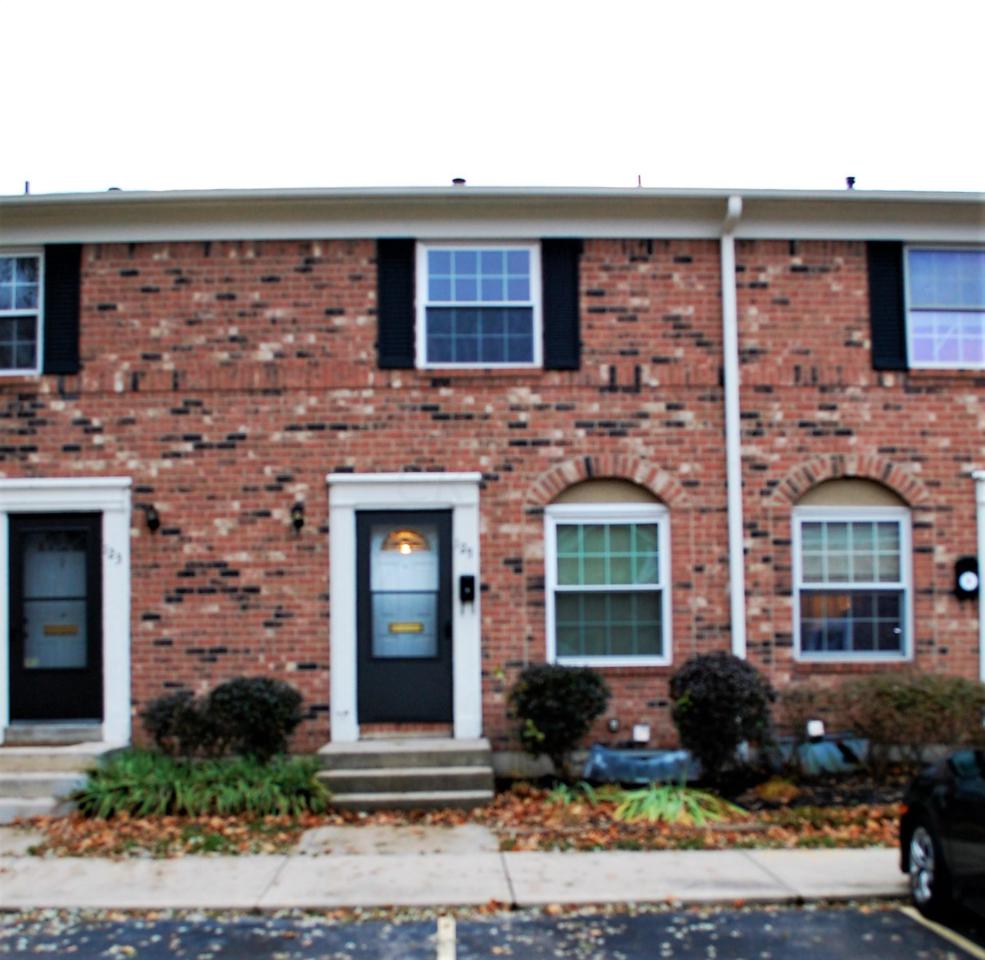 125 Tarryton Court - Photo 1