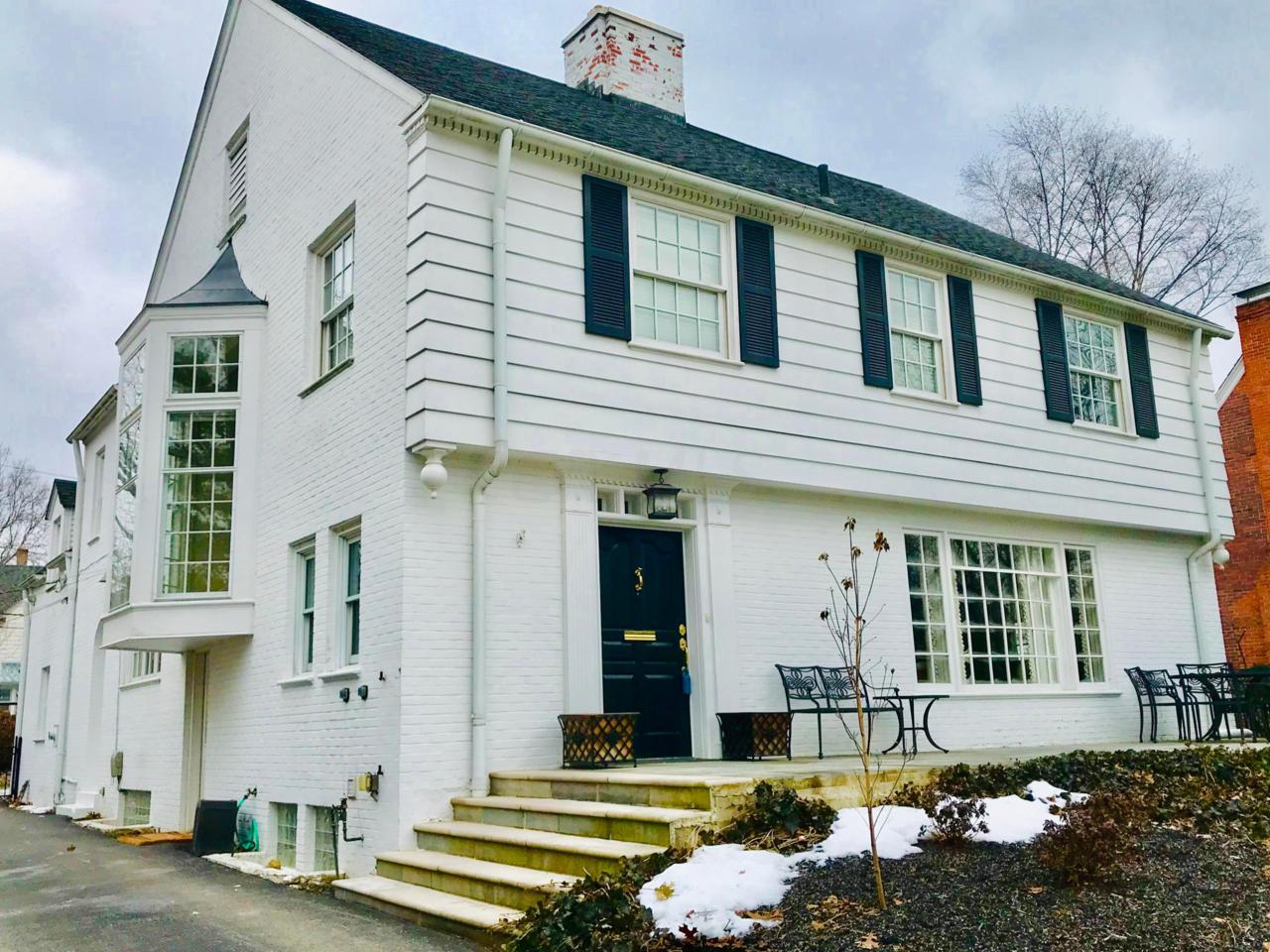 2390 Arlington Avenue - Photo 1