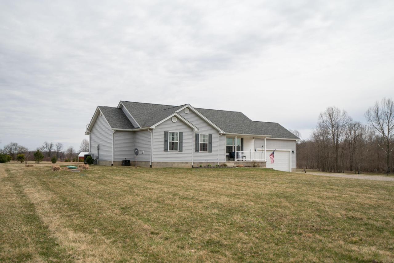 6736 Thornville Road - Photo 1