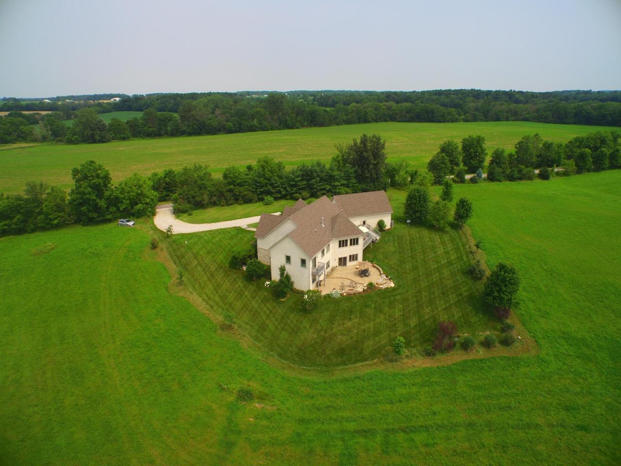 10319 Larcomb Road - Photo 1