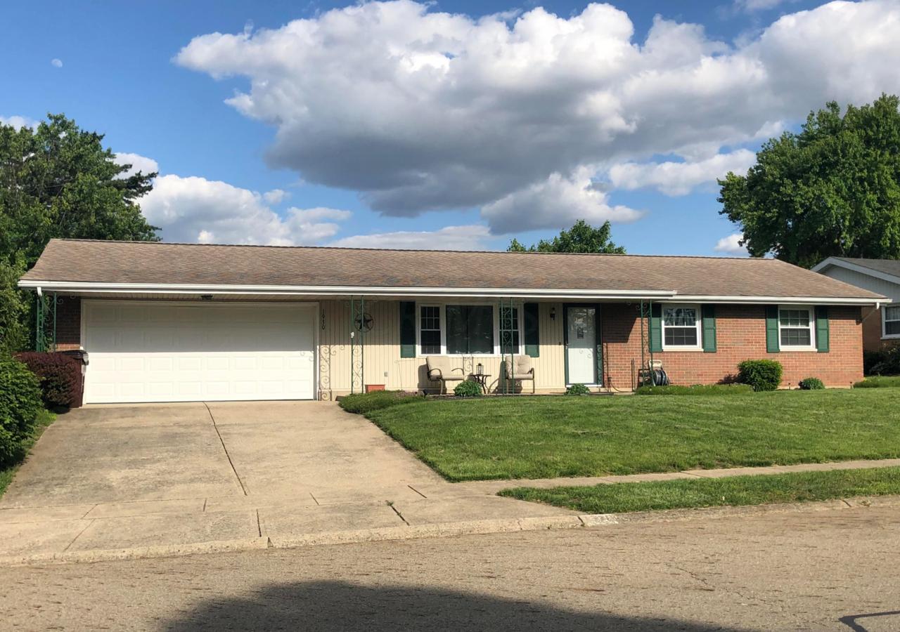 1930 Chippewa Drive - Photo 1