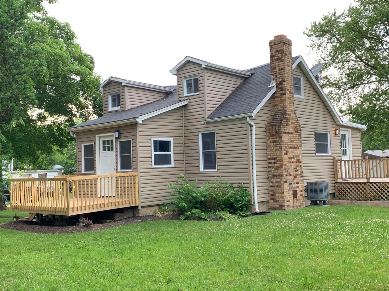2590 Holton Road - Photo 1